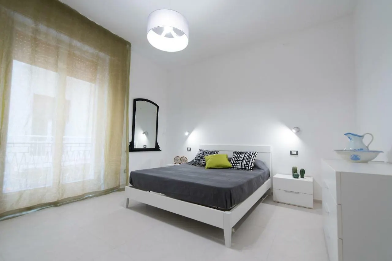 Laurus Apartments Trapani