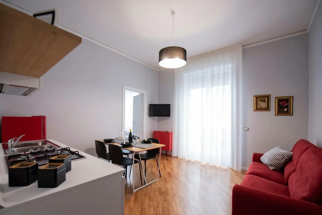Laurus Apartments Trapani 0*,  Italien