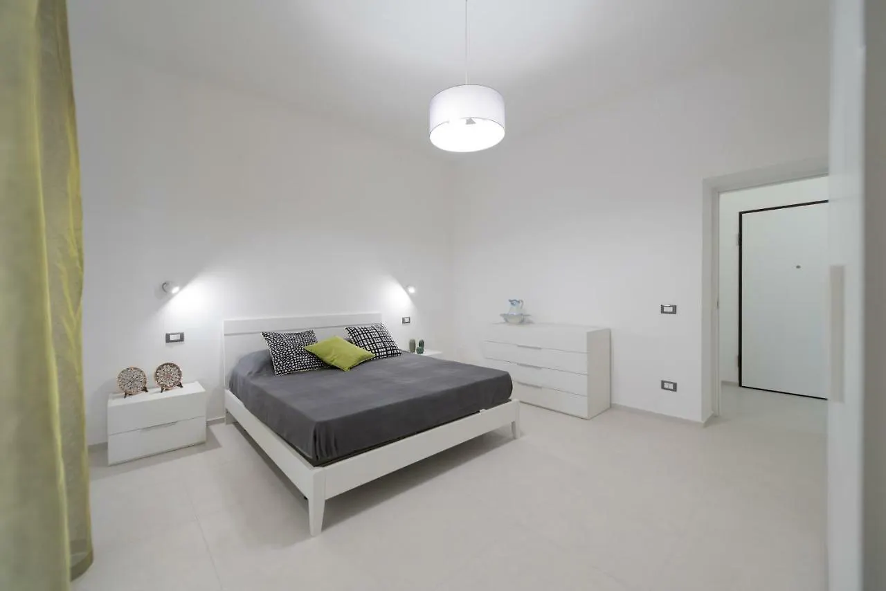 Laurus Apartments Trapani